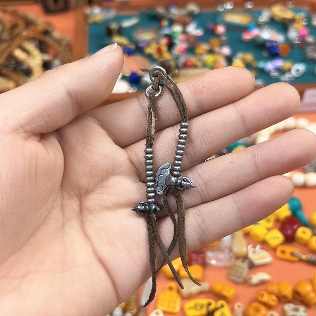 琉璃成品B****r玛吉阿米藏式臻品直播间