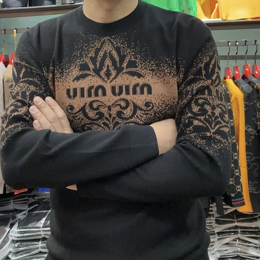 男士休闲时尚烫钻百搭毛衫8255#