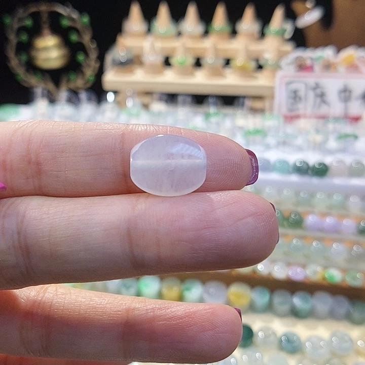 翡翠未镶嵌颈饰白冰扁珠
