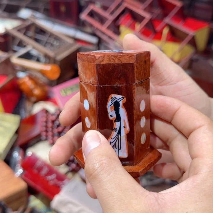 红木制品雕刻工艺品