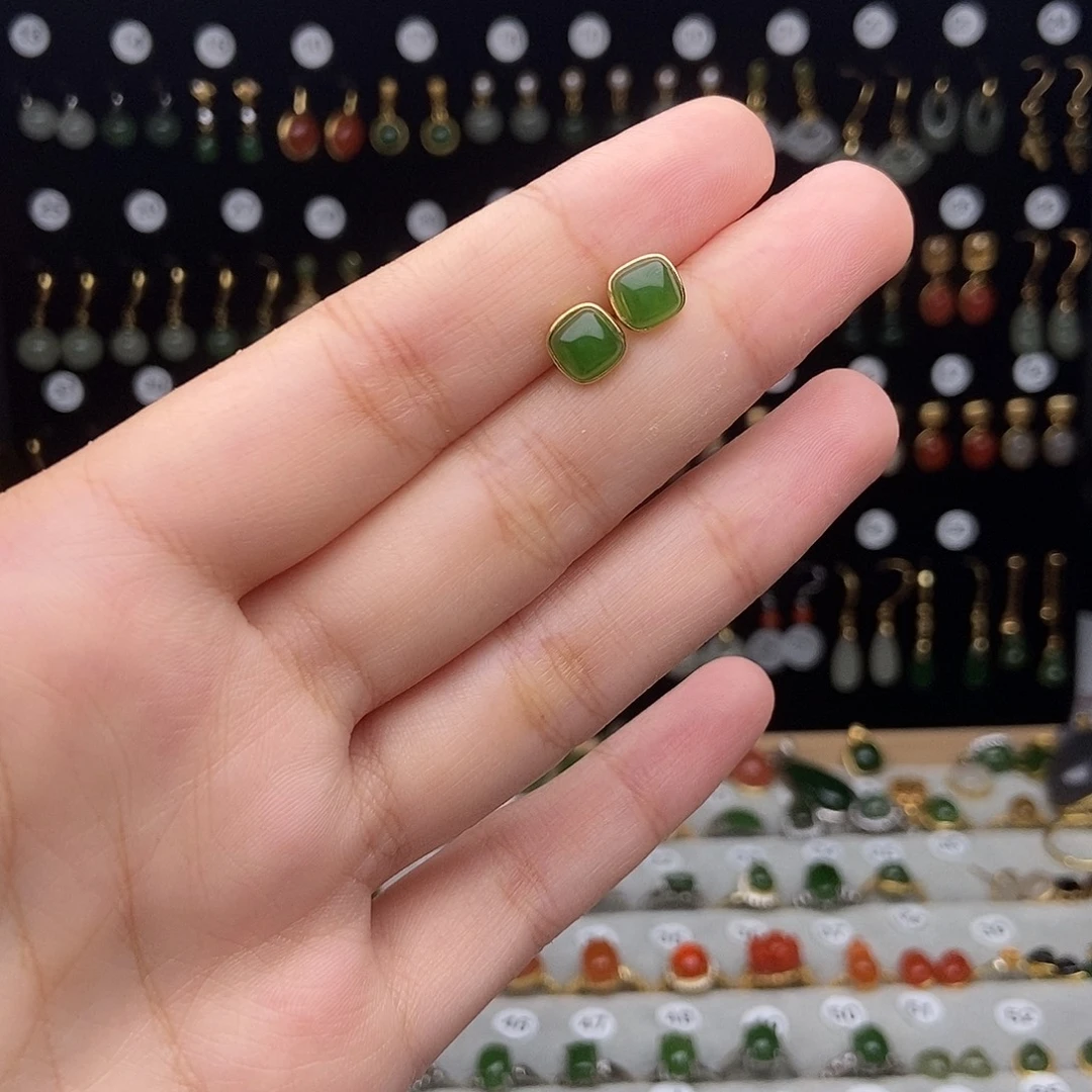 银S925镀金镶嵌和田玉耳饰