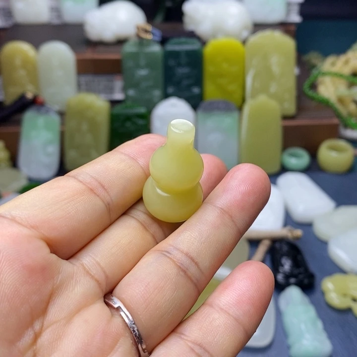 吊坠(不含链)未镶嵌和田玉