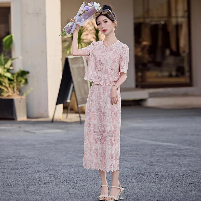 欧若风时尚两件套装女夏季新款高级感气质显瘦粉色蕾丝穿搭长裙子