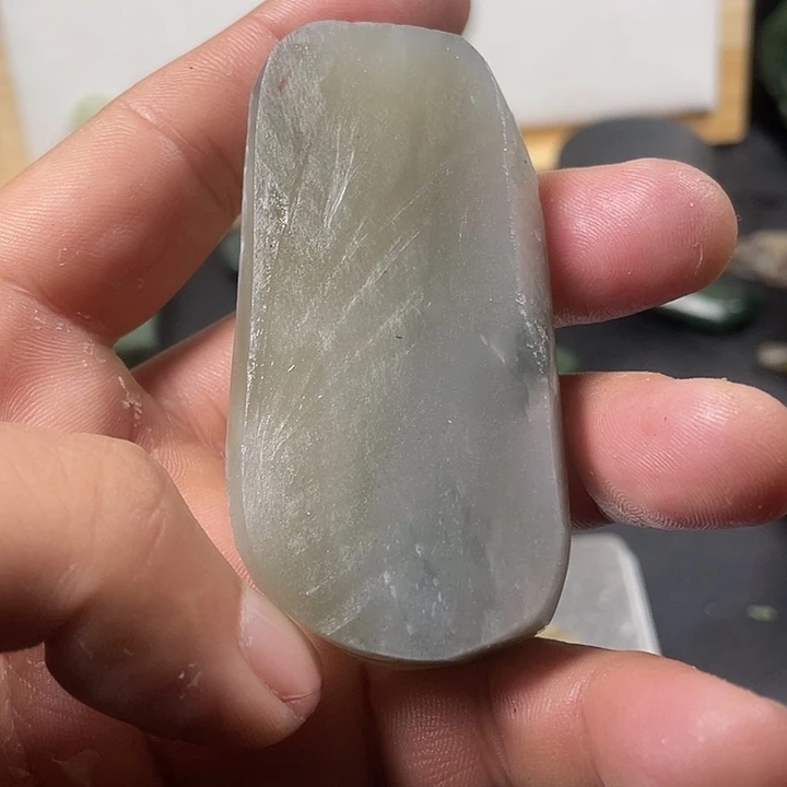 前***:和田玉未镶嵌珠宝半成品