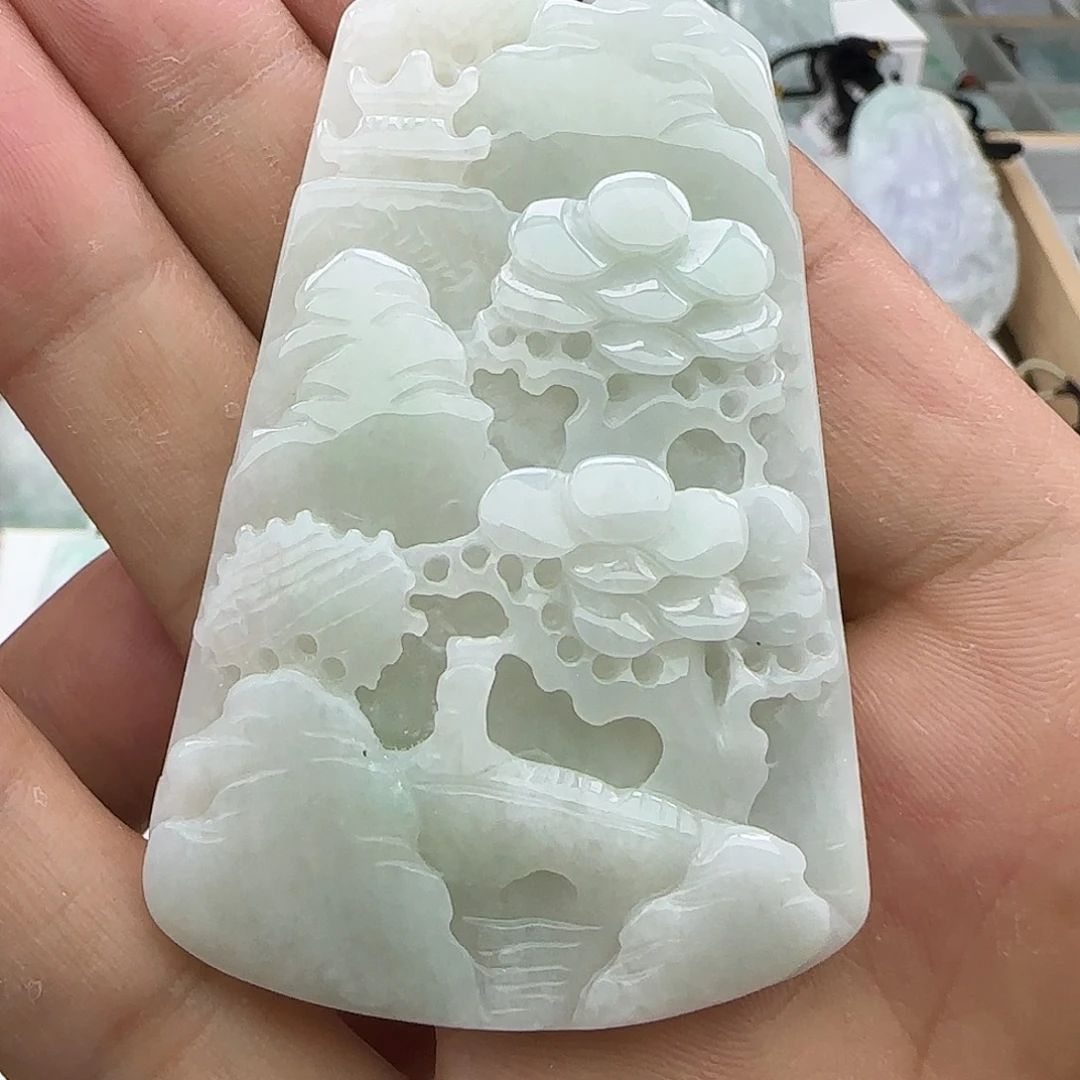 翡翠未镶嵌颈饰翡翠