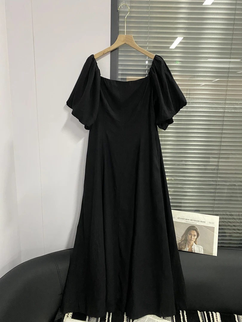 法式方领泡泡袖黑色抹胸连衣裙