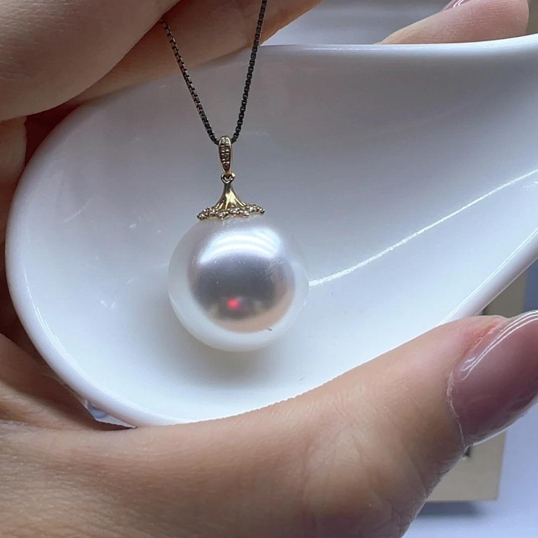淡水珍珠18K金镶嵌吊坠(赠链)
