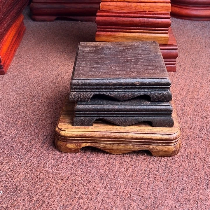 鸣***非洲紫檀（红花梨）