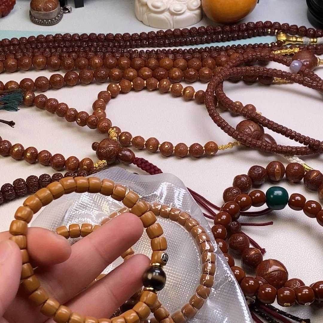 橄榄核吊坠。。。。。。。。。。。