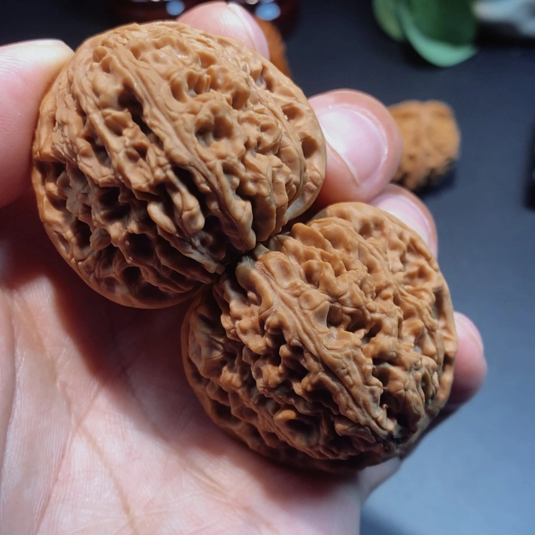 文玩核桃把件南疆石A442