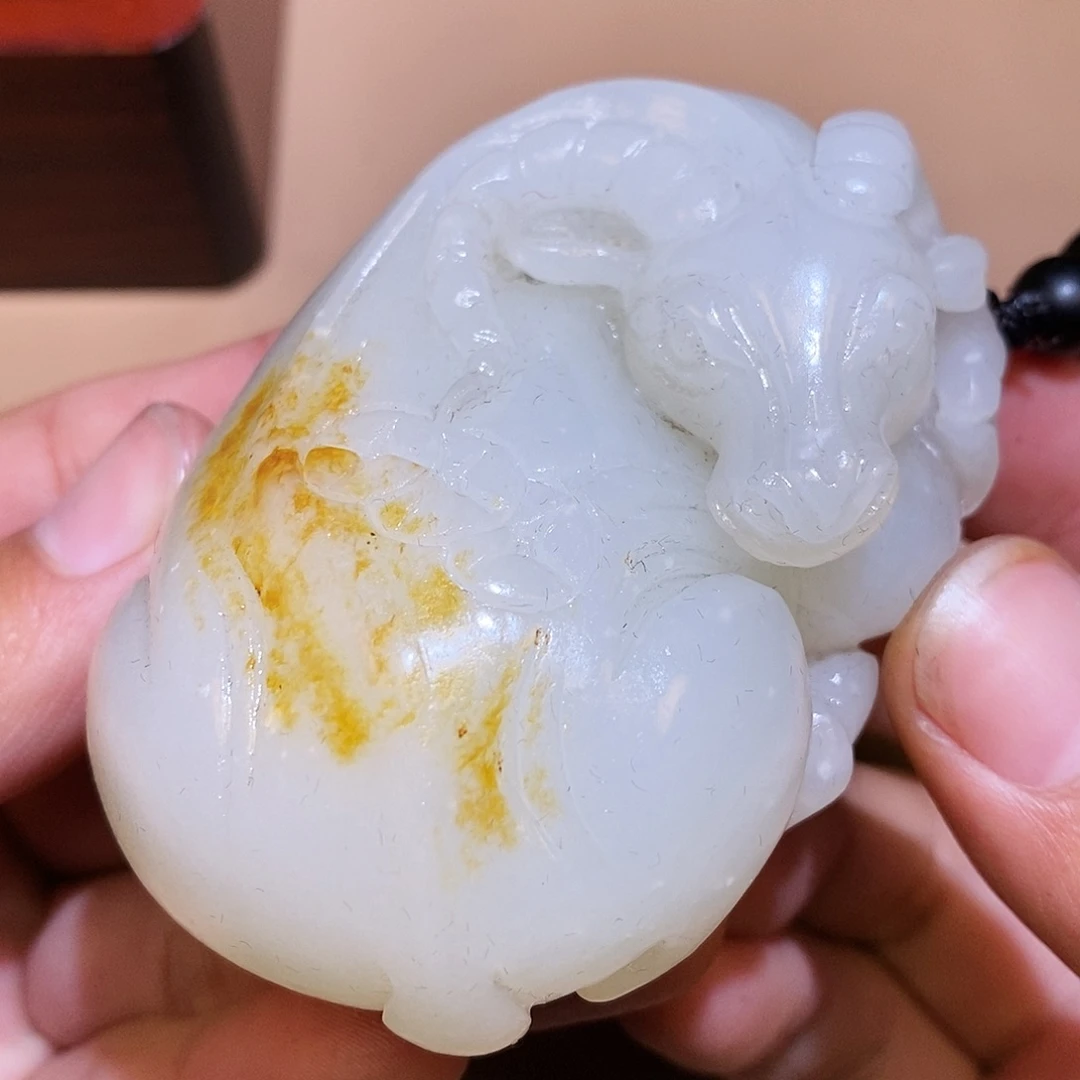 和田玉颈饰未镶嵌L8