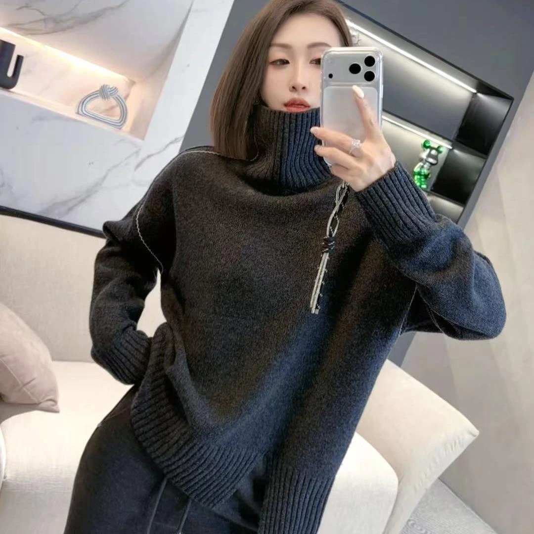 熙薇【慵光织迹】2025冬季新款时尚休闲设计百搭宽松毛衣H6382