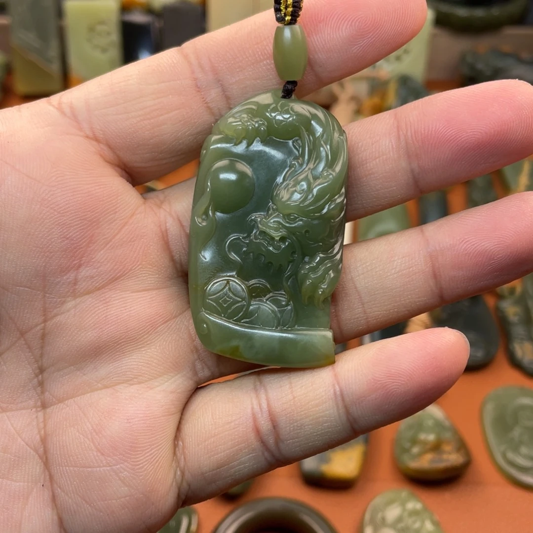 岫岩河磨玉（透闪石质玉）未镶嵌挂件