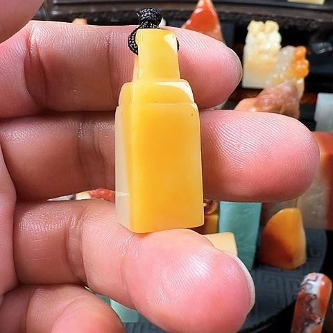 寿山石寿山黄芙蓉石