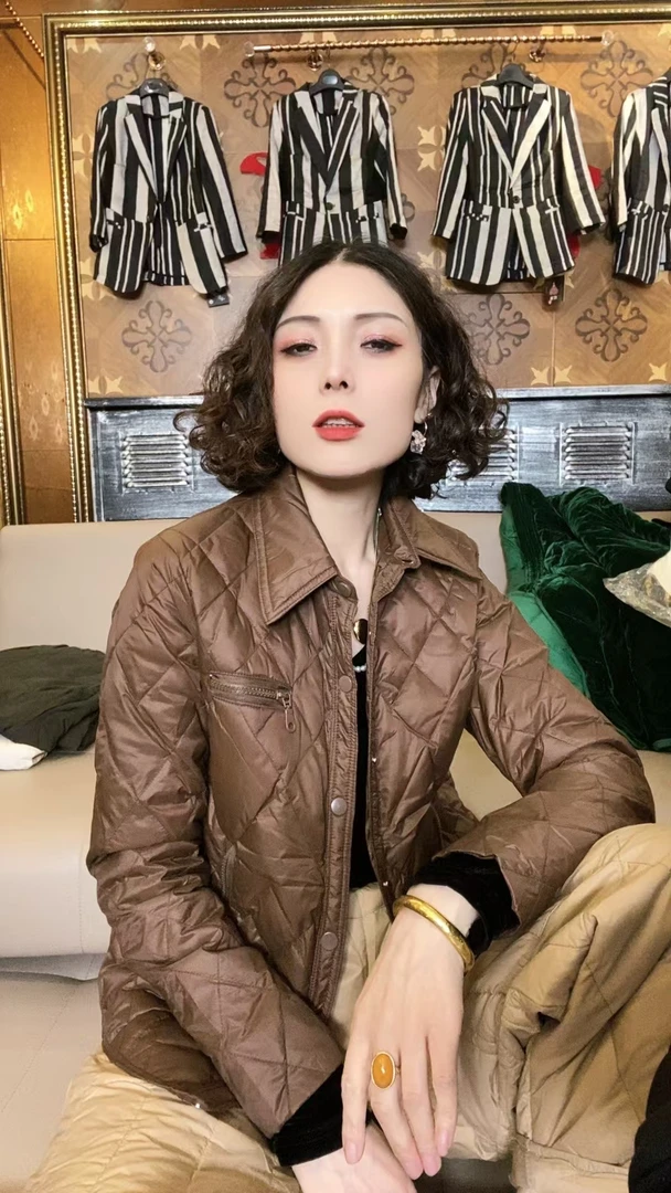 （现货）2025新款冬季衬衫领羽绒服22030