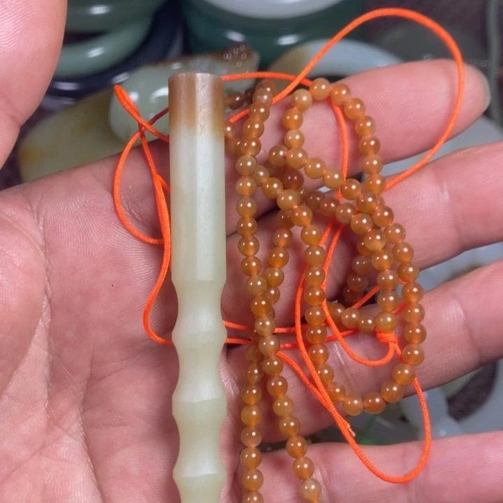 和田玉（糖玉）未镶嵌颈饰