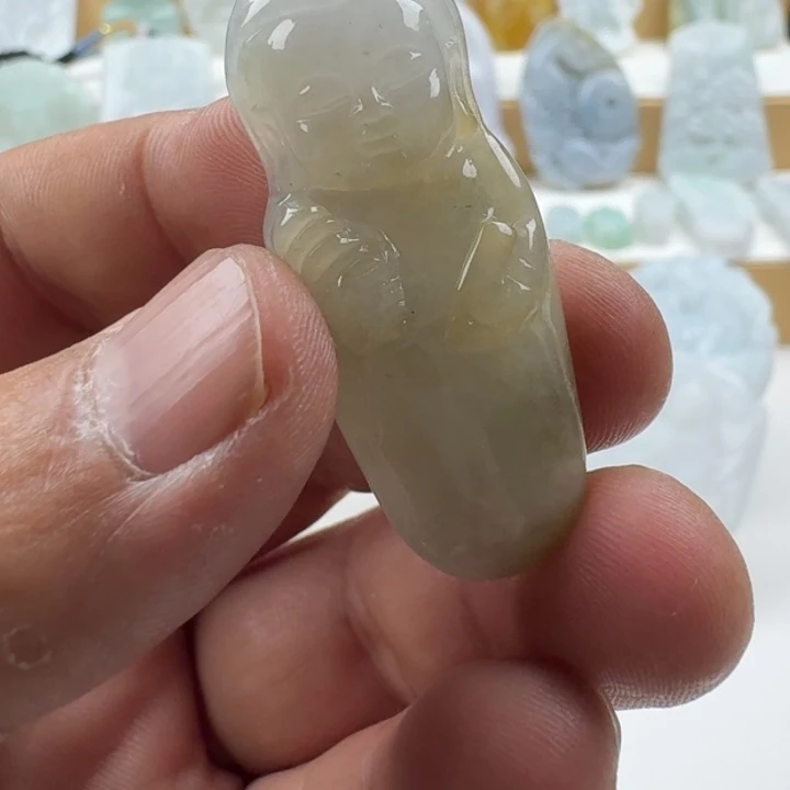 翡翠未镶嵌颈饰天然缅甸A货翡翠