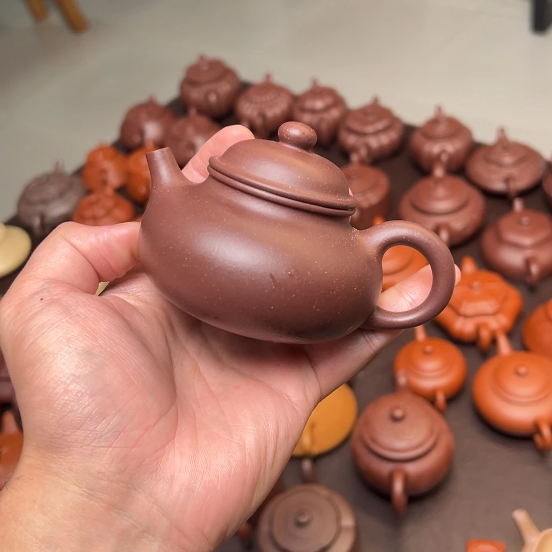 阿***晓紫砂茶壶宜兴紫砂壶的制作