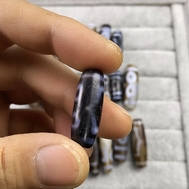 玛瑙/玉髓合金颈饰