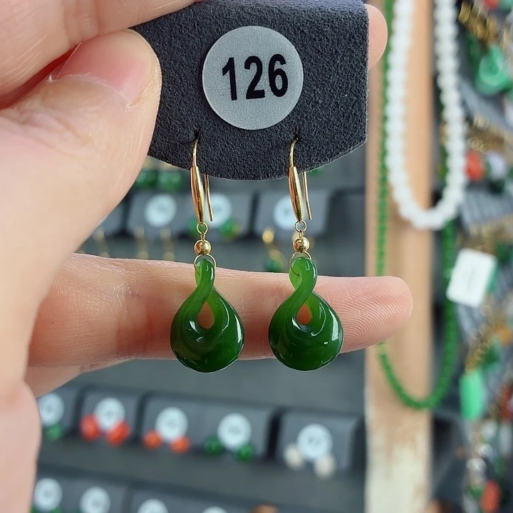 和田玉18K金镶嵌耳饰