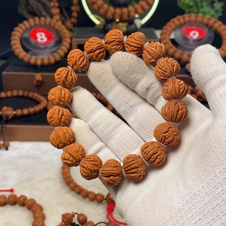 桃核吊坠秦岭龙纹桃核