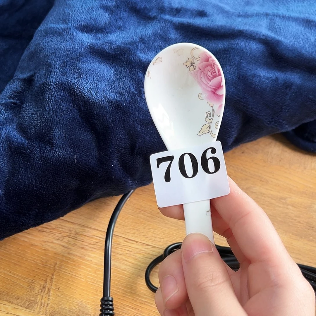 摆件………………………………………………………………