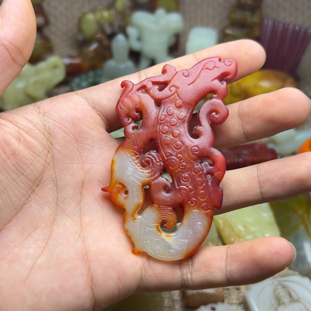 未镶嵌蛇纹石玉颈饰