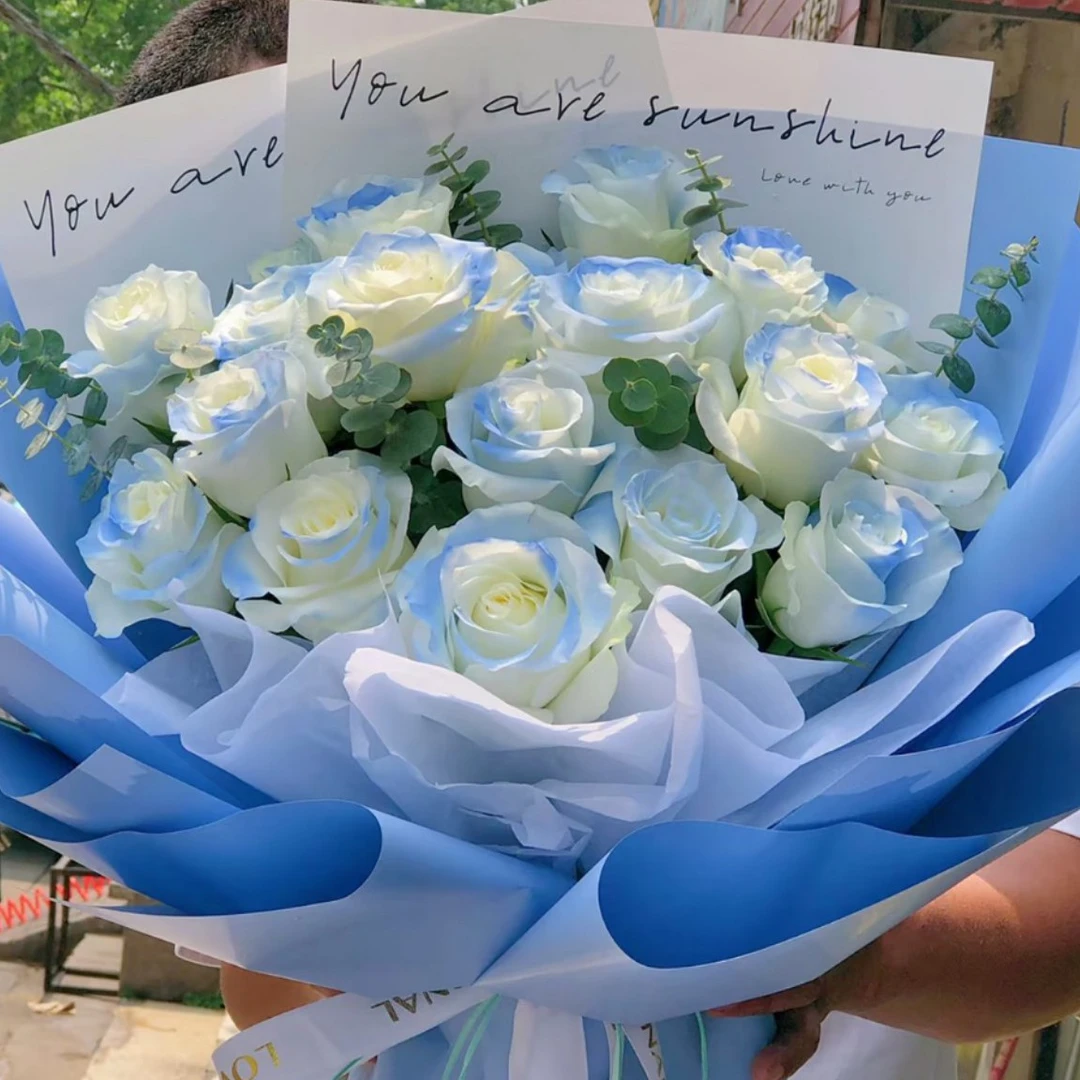 19支碎冰蓝生日花束情人节花束