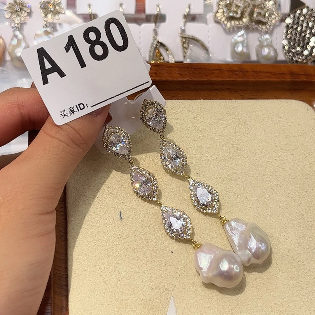 合金耳饰淡水珍珠