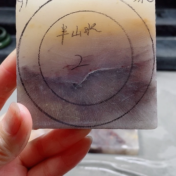 未镶嵌手镯石英质玉定制