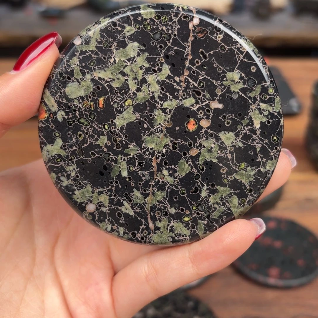 康能美玉瓷安山玉