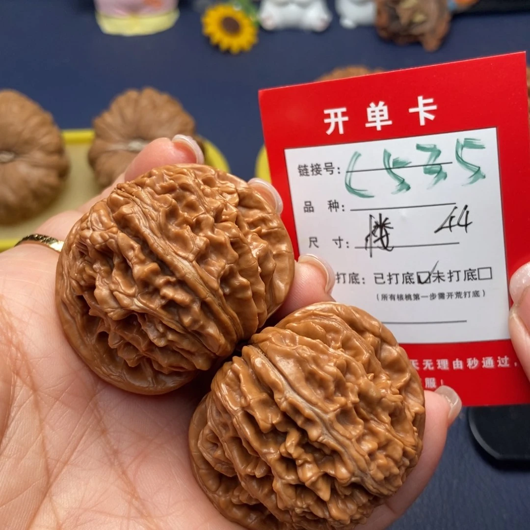 桃核吊坠文玩核桃