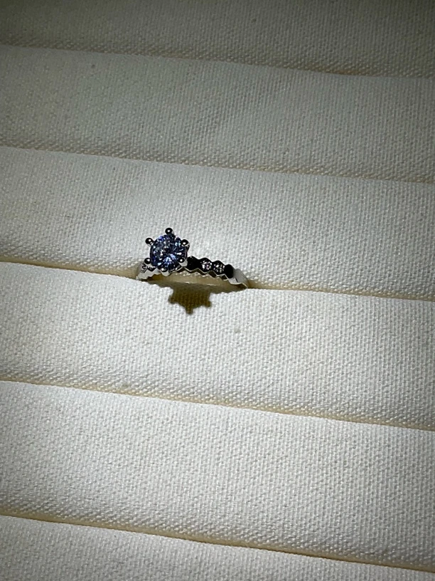 非金属莫桑石戒指 简约欧美可调节轻奢通用金戒镶嵌活口