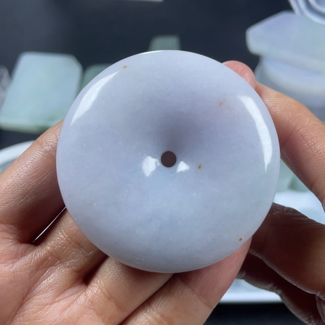 翡翠未镶嵌颈饰大平安扣