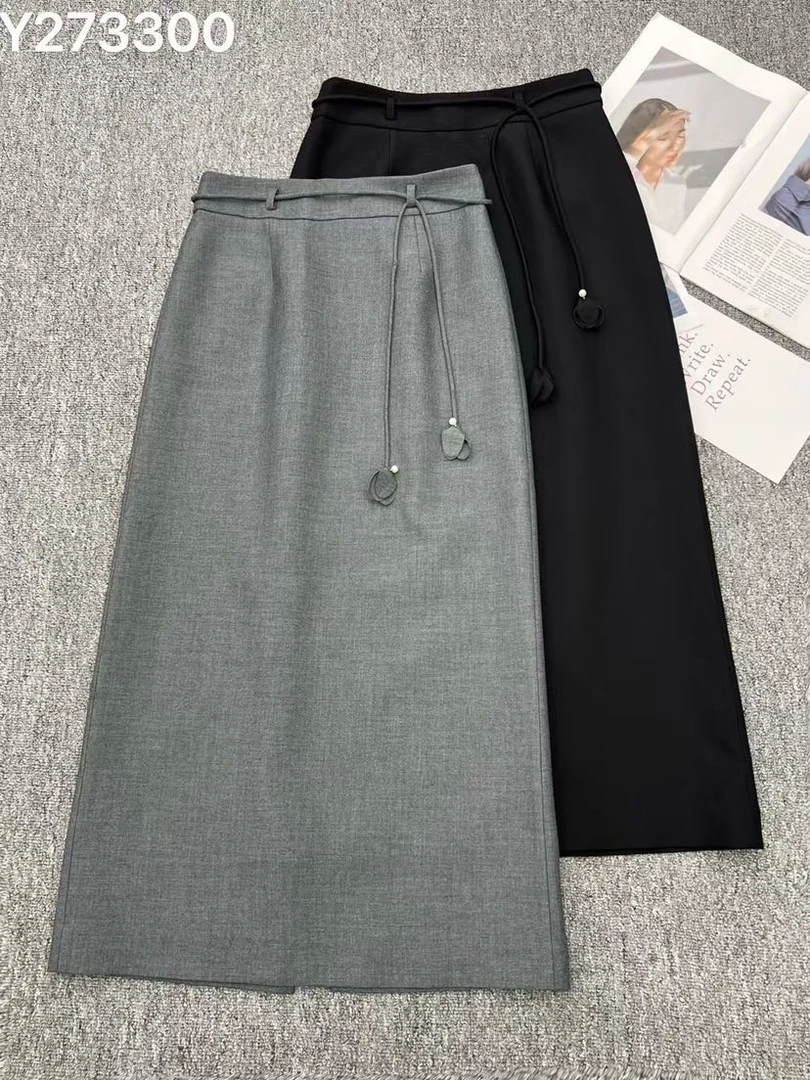 273300春季新款洋气百搭净版高腰显瘦腰带后开叉半身裙