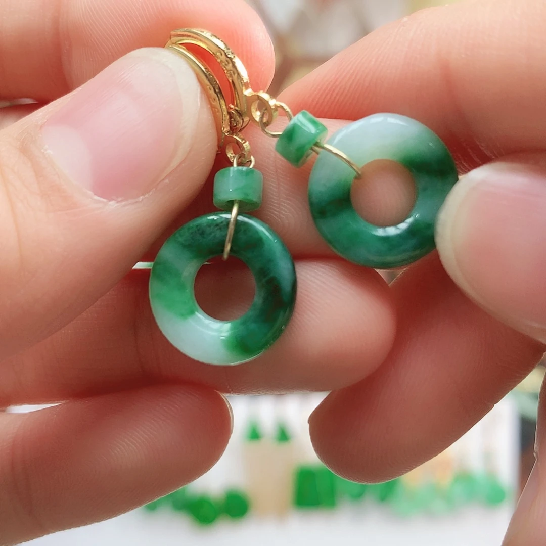 翡翠耳饰未镶嵌耳饰