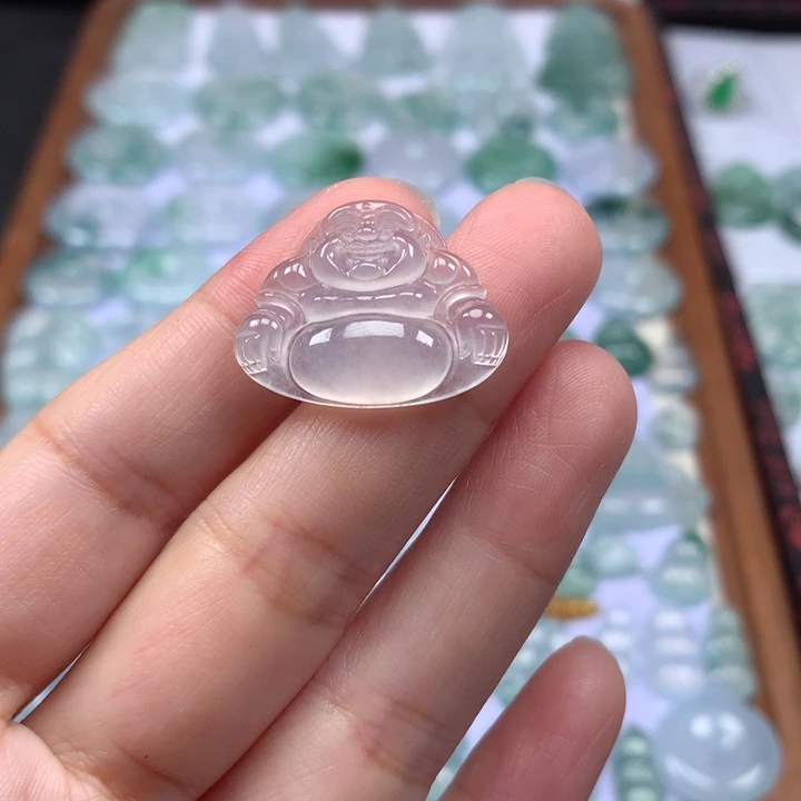 颈饰未镶嵌翡翠冰种佛公