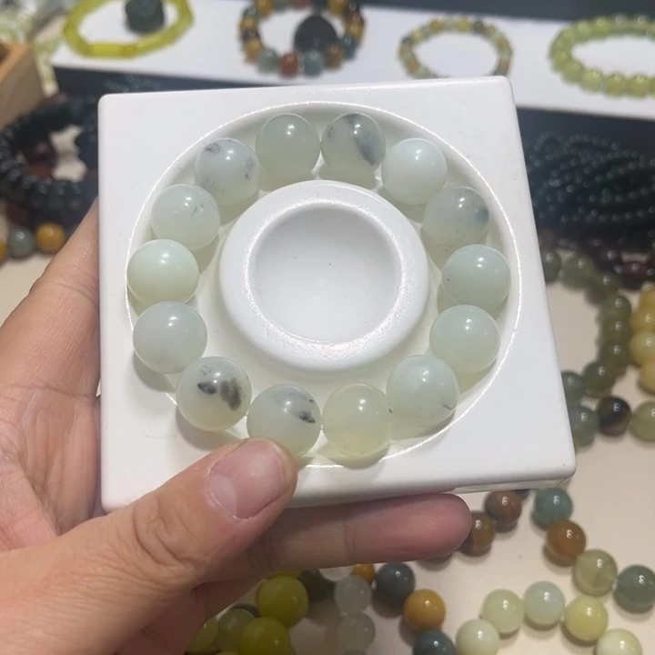 蛇纹石玉未镶嵌手链卡15