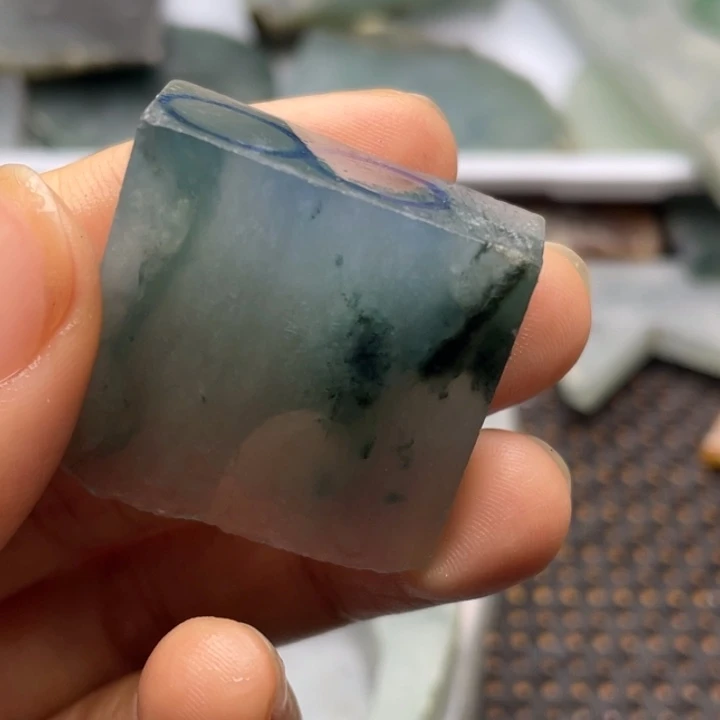 定制翡翠未镶嵌片料定制不退不换