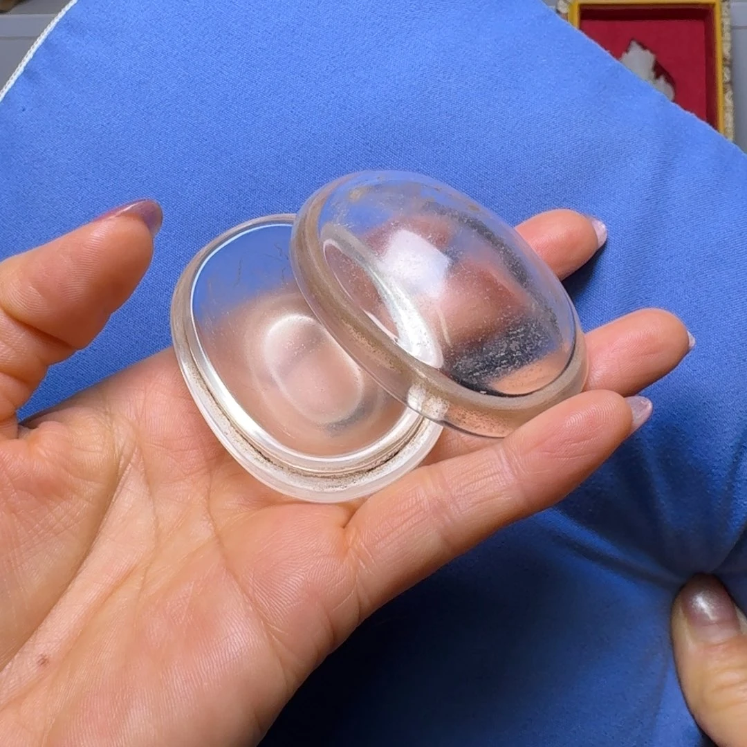 大***檀水晶未镶嵌颈饰水晶盒子，使用佩戴