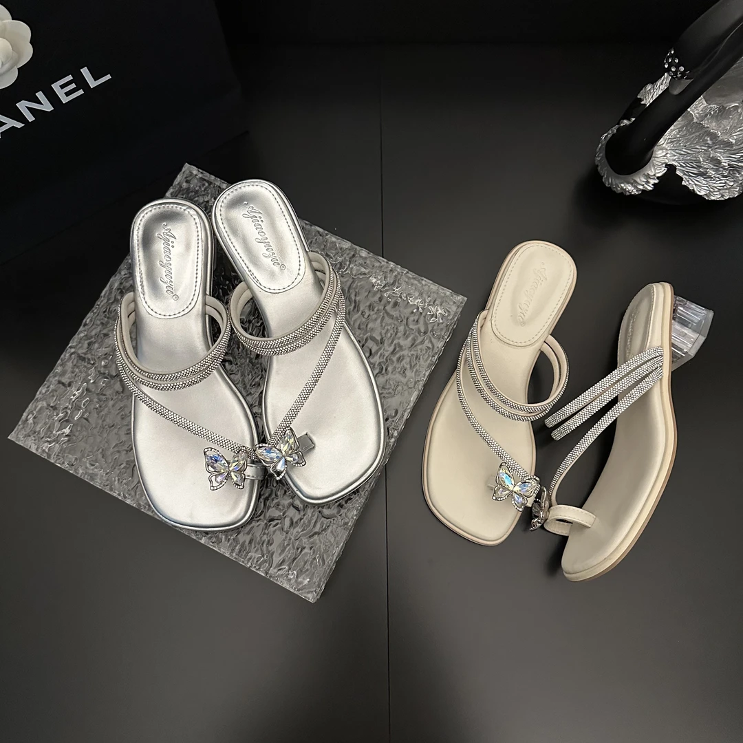 法式精美水钻蝴蝶粗跟两穿女夏外穿2024新款仙女风气质水晶凉拖鞋