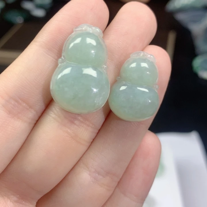 翡翠未镶嵌颈饰纯天然a货翡翠