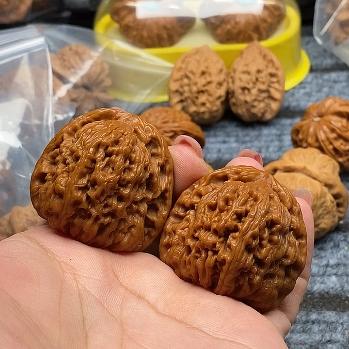 文玩核桃把件南疆石40尺