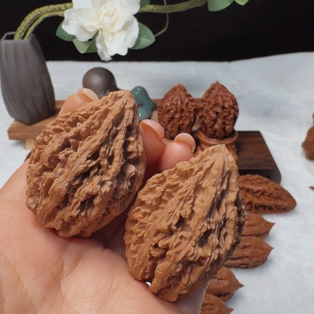 文玩核桃把件蚂蚁奶嘴开播