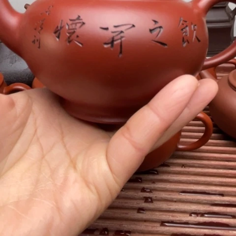 紫砂茶壶随**说紫砂壶等文物