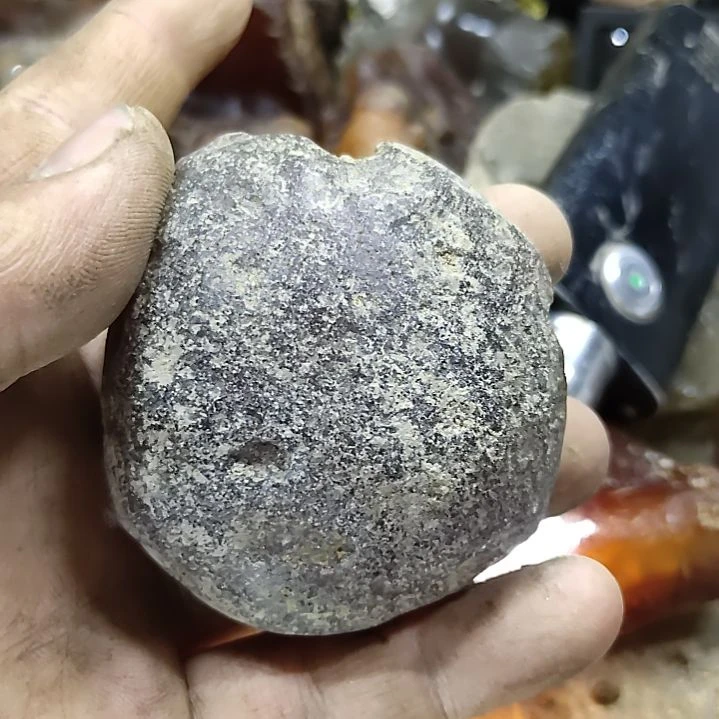 玛瑙/玉髓原石未镶嵌客