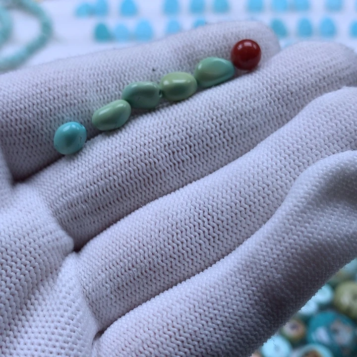 再***°南红玛瑙未镶嵌珠宝奇石