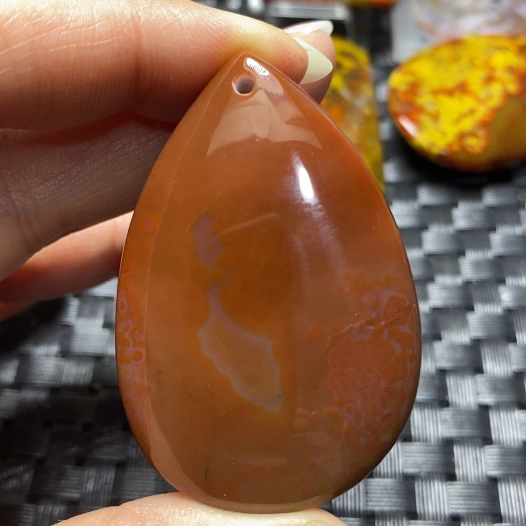玛瑙/玉髓挂件未镶嵌