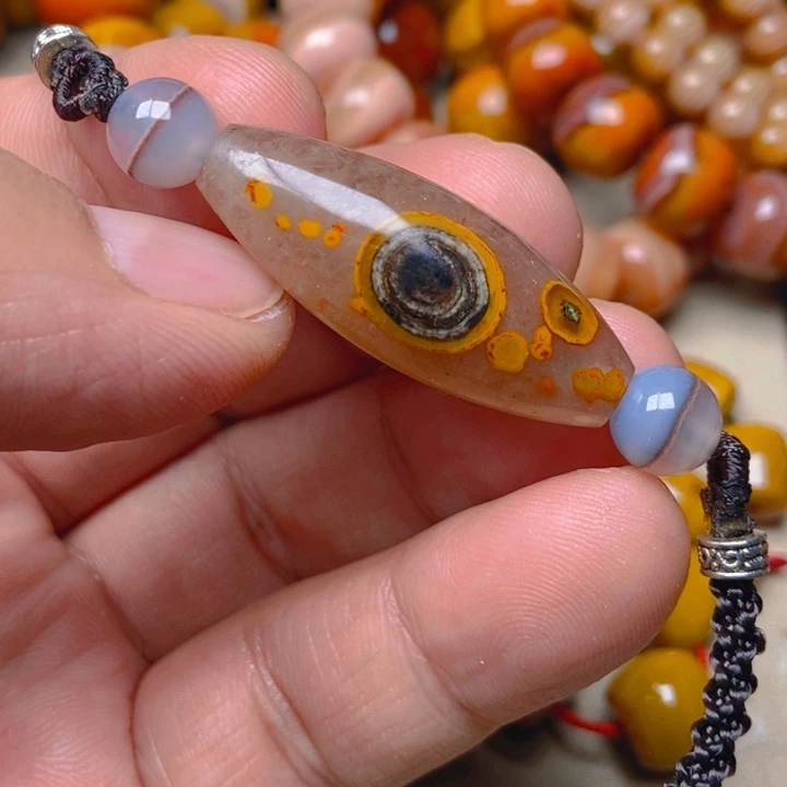 玛瑙/玉髓未镶嵌吊坠