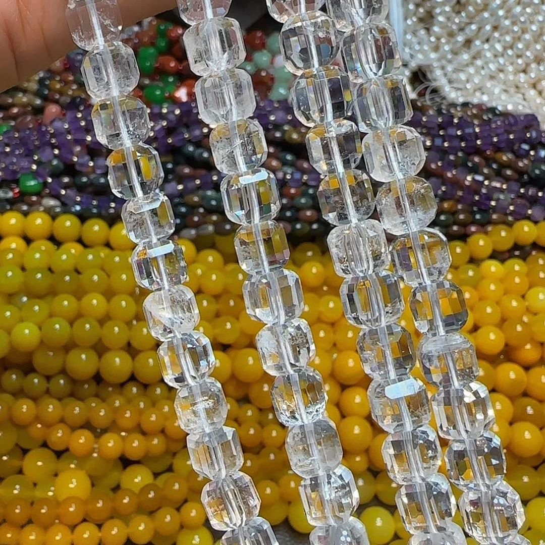 玛瑙/玉髓未镶嵌珠宝半成品天然白水晶方糖8mm一条